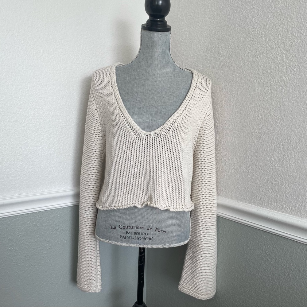Cider cropped V neck Sweater